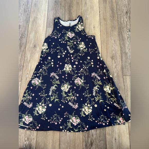 Old Navy Navy Floral Sleeveless Dress - Picture 2 of 5